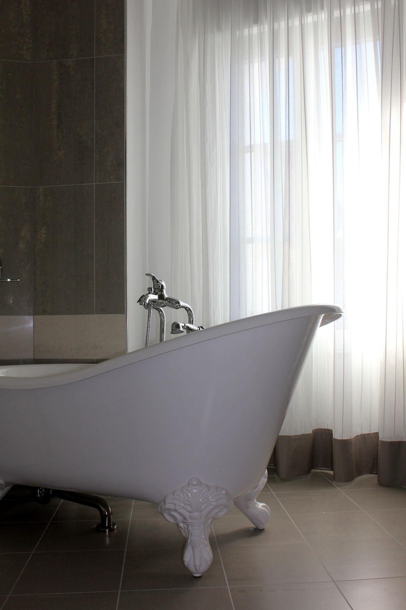Hotel Metropolis Ioannina Bagian luar foto