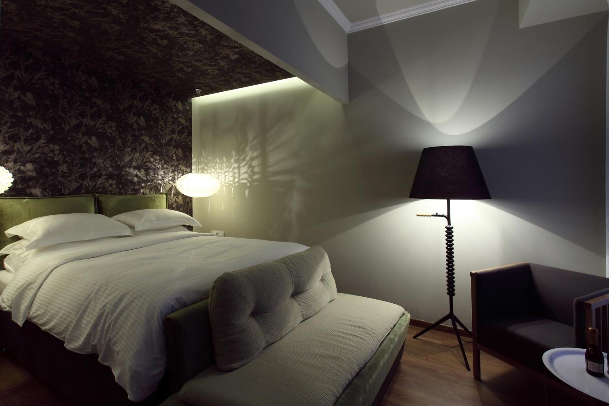 Hotel Metropolis Ioannina Bagian luar foto